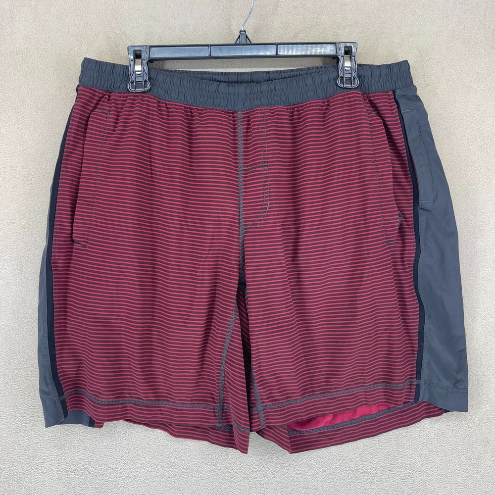 Lululemon Mens Shorts Burgundy Stripe Athletic Lined Gym Training Size Medium‎